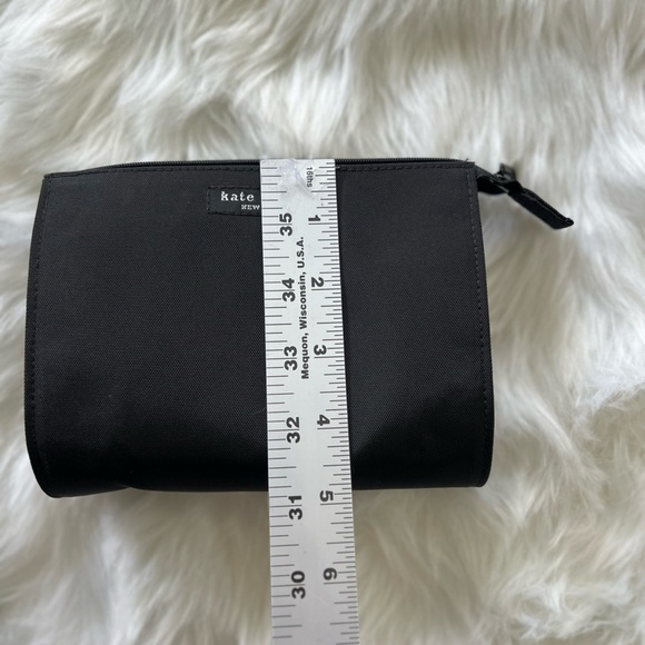Kate spade ♠️ Nylon cosmetics pouch EUC color black - Picture 6 of 6